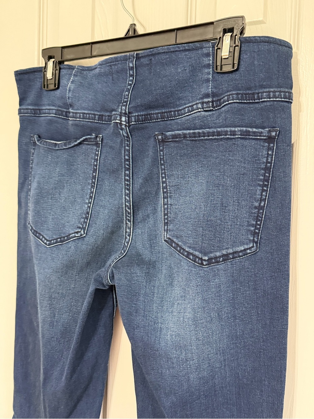 Free People We The Free Pull On Flare Jeans Size 30 Bell Bottom Stretch Denim - Picture 5 of 11